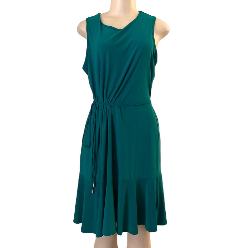 Emma & Michele green sleeveless tie ruffle hem dress